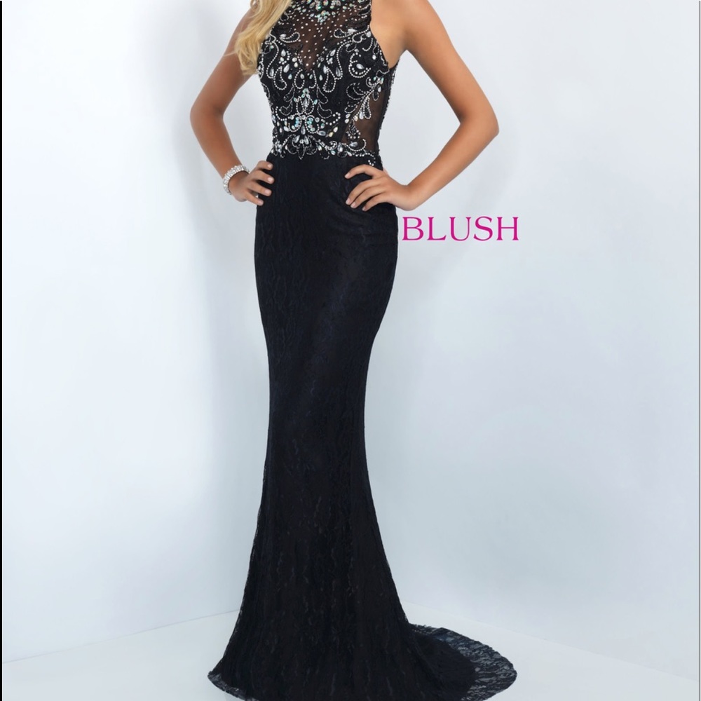 Blush 11111 Size 4
